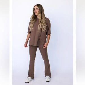 NWT Foxy Kind All Weekend Long Pant Set Taupe Brown